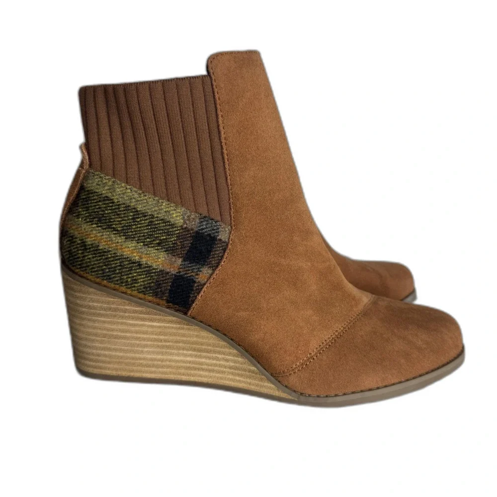 TOMS Boots Womens Size 9 Brown Suede‎ Wedge Ankle Booties Plaid Panel Side Zip